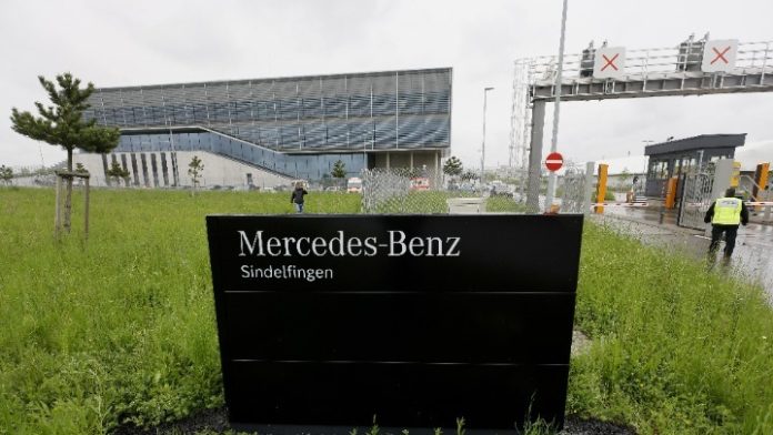 Γερμανία: Ασαφή τα κίνητρα του δράστη που πυροβόλησε και σκότωσε δύο άτομα στο εργοστάσιο της Mercedes