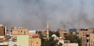 Κλιμακώνονται οι βομβαρδισμοί στο Σουδάν