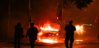 Γαλλία: Τέταρτη νύχτα ταραχών μετά τον θάνατο 17χρονου από πυρά αστυνομικού