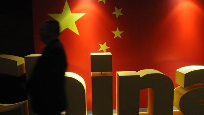 Η Κίνα ελπίζει ότι η Γαλλία μπορεί να βοηθήσει στη σταθεροποίηση των σχέσεων της με την ΕΕ