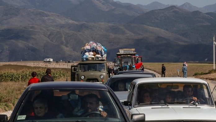 Περισσότεροι από 84.700 πρόσφυγες έχουν περάσει στην Αρμενία από το Ναγκόρνο Καραμπάχ