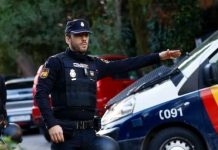 Φορτηγό στη Σεβίλλη, έπεσε πάνω σε αστυνομικό μπλόκο - 6 νεκροί