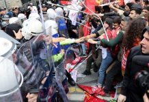  Εκτεταμένα επεισόδια στην πορεία για την Πρωτομαγιά στην Κωνσταντινούπολη